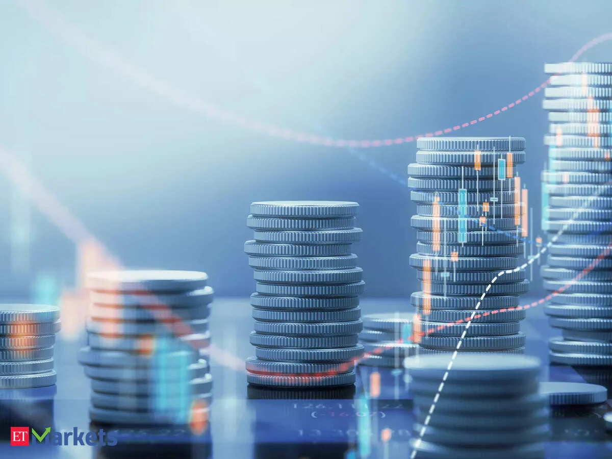 FIIs cut stakes in 16 largecap stocks over two quarters; shares fall up to 40% – Fund Outflow