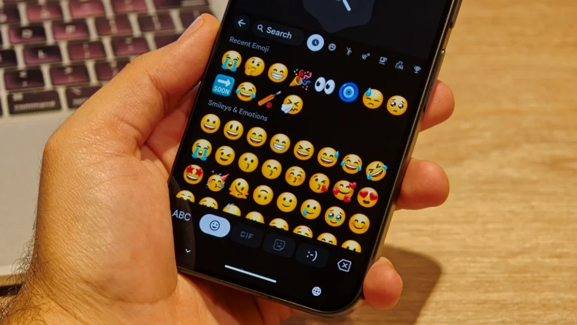 Bringing Dimension to Your Chats: Google Begins Rolling Out Noto 3D Emojis to Older Android Devices