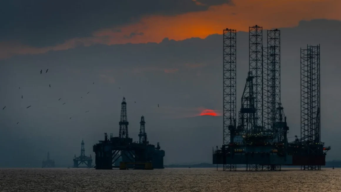 Global Energy Markets Stabilize: G7 Nations to Release 100 Million Barrels of Strategic Reserves