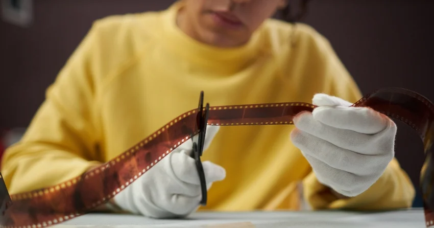 Mastering the Cut: A Comprehensive Guide to Professional Video Editing in DaVinci Resolve
