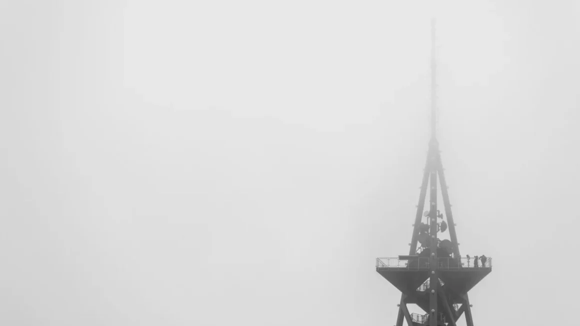 Navigating the Future of 5G: Reliance Jio Pioneers Network Slicing in India Amid Regulatory Ambiguity and Industry Debate