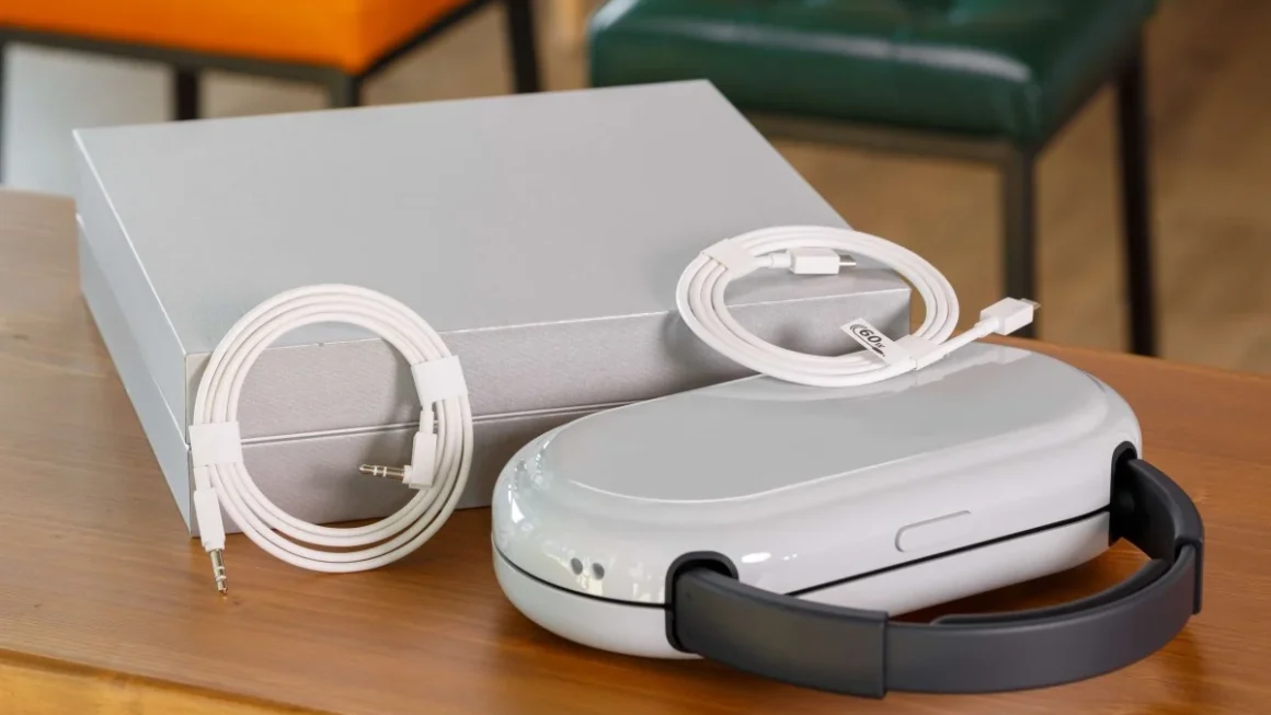 Nothing Expands Its Audio Ecosystem: A Deep Dive into the New Headphone (1) Pro