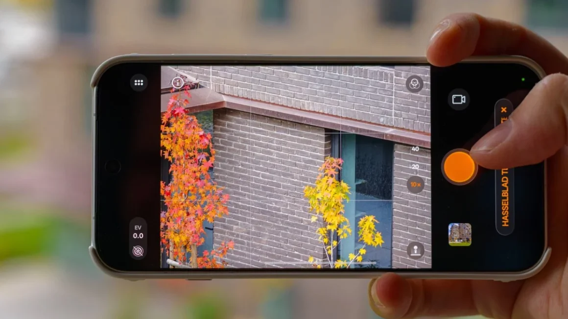 Pushing the Boundaries of Mobile Photography: An In-Depth Evaluation of the Oppo Find X10 Pro Max Hasselblad Teleconverter Kit