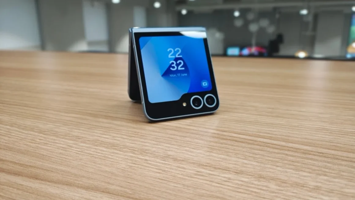 Samsung’s Strategic Pivot: Inside the Highly Anticipated Galaxy Z Flip 7 FE