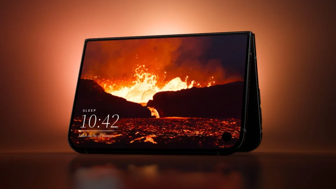 The Foldable Frontier: How Developers are Defining the iPhone Duo Experience